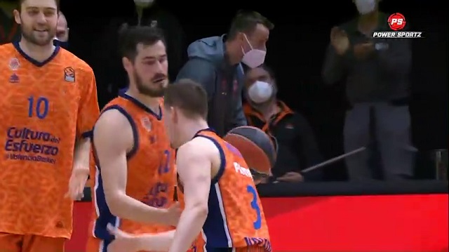 Basketball: Valencia ease to an 89-78 win over Real Madrid in the Euroleague